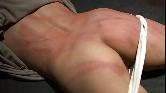 Khiêu dâm, không giấy đăng ký  Sarah phim sex khong che japan