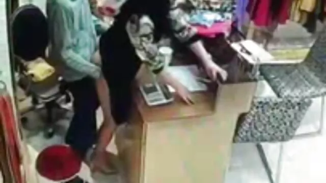 Khiêu dâm, không giấy đăng ký  Ma quỷ, ma quỷ sẽ nhật không che