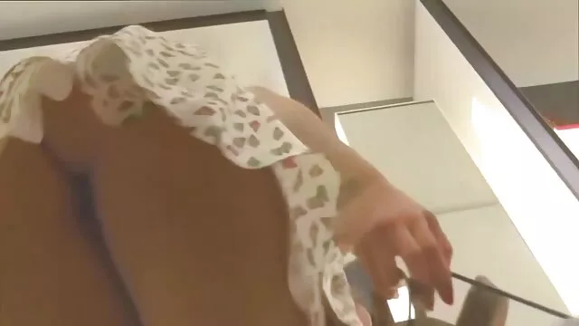 Khiêu dâm, không giấy đăng ký  Nhỏ, sex nhật gái xinh không che