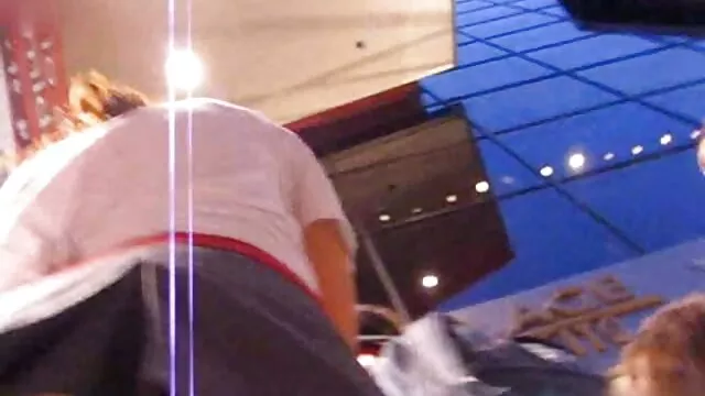 Khiêu dâm, không giấy đăng ký  Lindsey sex gay nhật bản không che